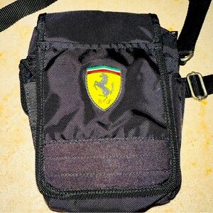 FERRARI TRAVEL BAG in black with multiple compartments!